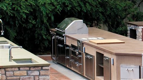 Ultimate Outdoor Kitchen