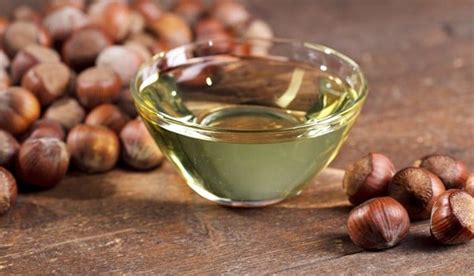13 Benefits Of Hazelnut Oil For Skin