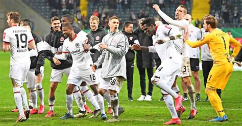 Borussia dortmund erwartet holstein kiel, rb leipzig muss beim sieger der. Eintracht Frankfurt nach Sieg gegen Werder Bremen im DFB-Pokal-Halbfinale