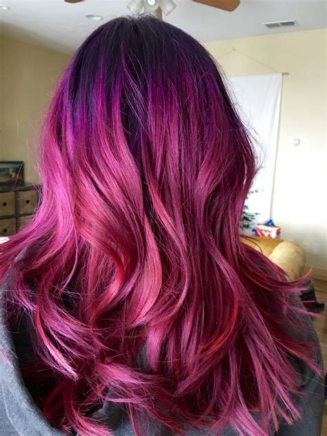 Hairstyle Trends 29 Incredible Examples Of Magenta Hair Color Photos