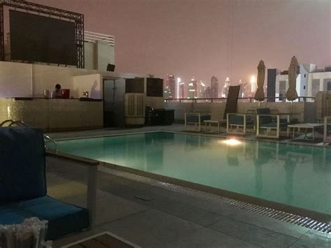 Pool Hilton Garden Inn Dubai Al Mina Dubai • Holidaycheck Dubai