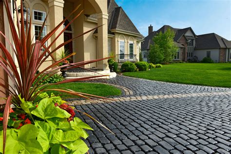 Interlocking Driveway Pavers For Creating A Warm Welcome Unilock