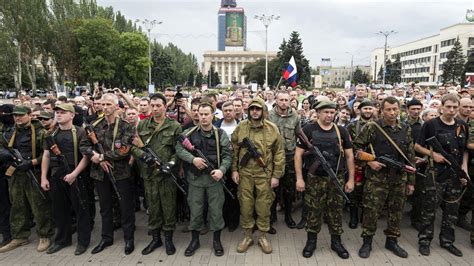 Video A Lest De Lukraine Des Combattants Pro Russes Refusent Le