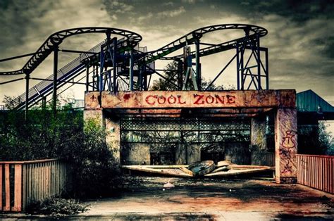 10 Photos Of An Abandoned Amusement Park In Louisiana