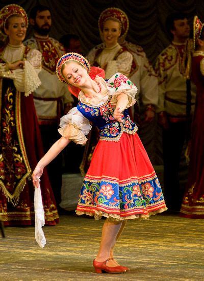 Leading Dancer — Omsk State Ensemble Of Russian Folk Singing And Dancing Russian Dance