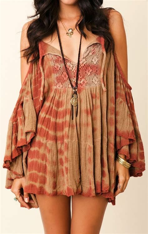 50 boho fashion styles for spring summer 2021 bohemian chic outfit ideas styles weekly