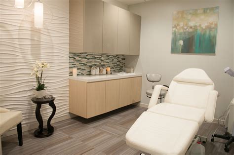 Modern Medical Spa Interior Design Decoomo