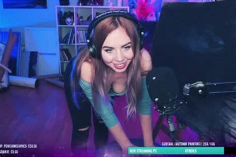 Misscoookiezs Stream Takeover Twitchaddict