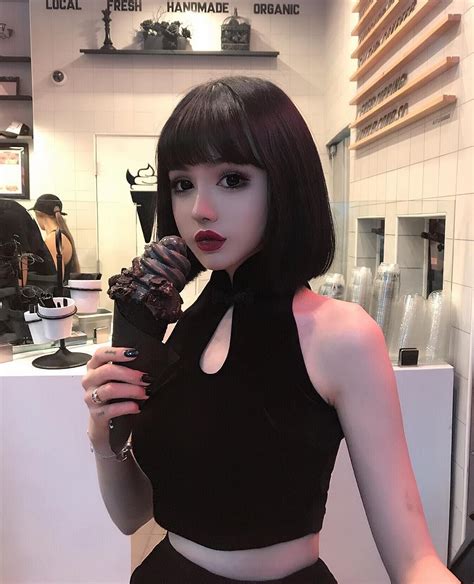 Gothic China Doll Kina Shen Is Definitely Eye Candy Goth Beauty Gothic Outfits Fashion