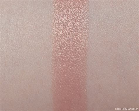 910 Shining Peach L’oréal Colour Riche Shine Lipstick By Coffee And Makeup