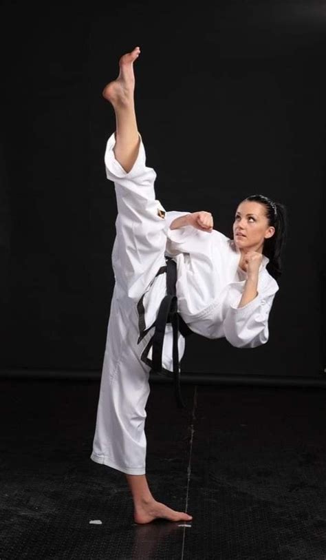 pin by john gavin on martial arts women martial arts women women karate female martial artists