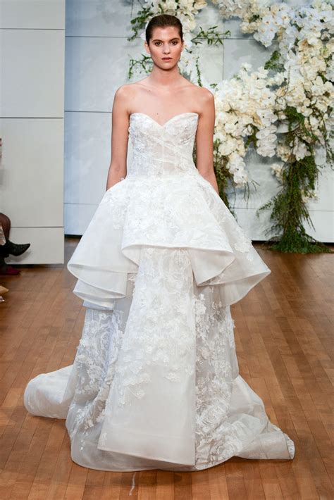 Monique Lhuillier Spring 2018 Wedding Dress Collection