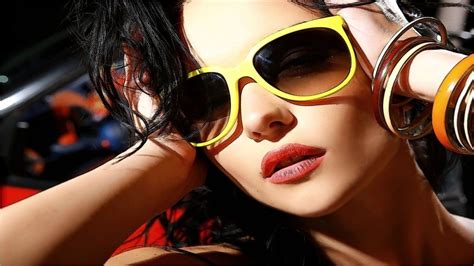 Women In Sunglasses Wallpapers Wallpaper Cave