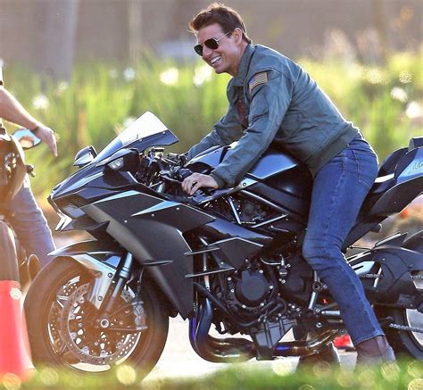 Our special jackets like bomber jackets, denim jackets, racing jackets, long coats, hipster jackets are purely loved globally. What is the Motorcycle in Top Gun 2? - BikeBound