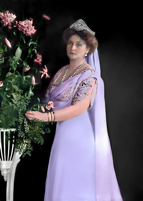 Empress Alexandra Feodorovna Of Russia 1912 Bringing Black And