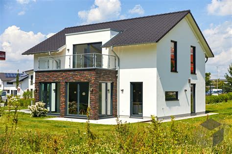 Gussek haus bouwt unieke woningen. Einfamilienhaus Alona von GUSSEK HAUS | Fertighaus.de