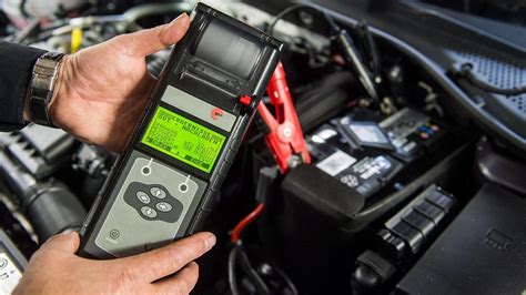 Beim autobatterie wechseln was muss man hierbei beachten? Autobatterie leer - Tipps und Tricks zum Starten bei de