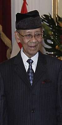 Courageous and a true survivor, he is a builder and the foundation of any enterprise, and his hard work and practical values pay off to provide sultan abdul halim of kedah with the rewards. Abdul Halim of Kedah Malaysian sultan dead at age 89
