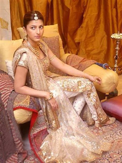 Indian Actress In Salwar Kameez