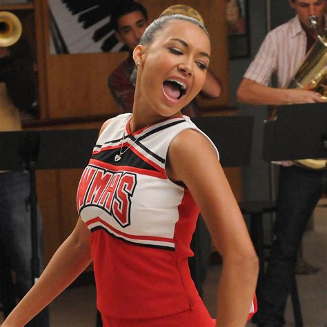 10 Behind The Scenes Glee Secrets Naya Rivera Reveals In Her New Memoir Life And Style