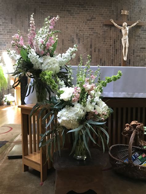 Beautiful Altar Flowers At St Elizabeth Ann Seton Catholic Church With