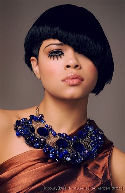 5 Tremendous Short Haircuts For Thick Hair African American In 2023