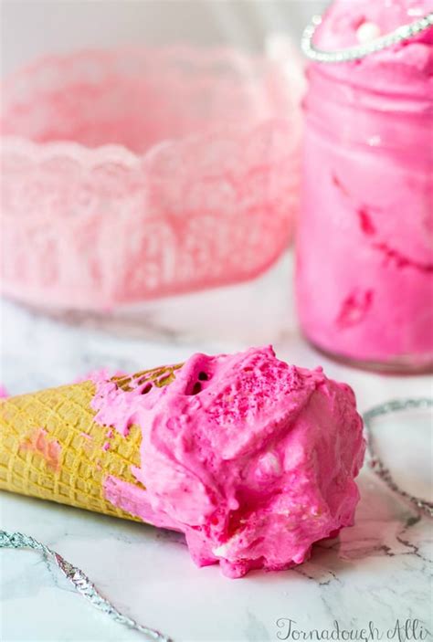 Princess Pinky Ice Cream Tornadough Alli