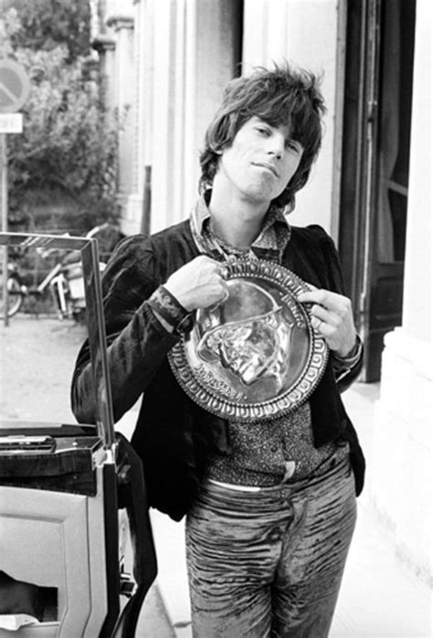 The Rolling Stones 1963 1969 Behind The Scenes Snapshots Keith Richards Rolling Stones