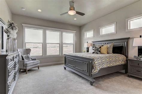 Luxurious Master Bedroom Design Ideas Pictures Goldbedroomdecor Gray