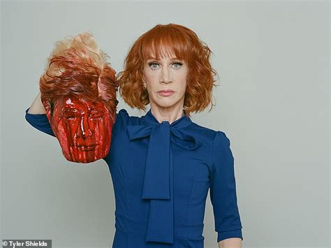 kathy griffin re tweets infamous donald trump severed head photo daily mail online