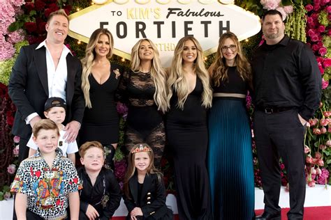 Kim Zolciak Biermann Reunites With Brother Mike Dont Be Tardy Recap The Daily Dish