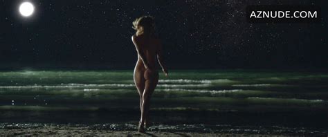 Zoe Kazan Nude Ass In A Movie Scene Hot Nude Celebrities Sexy Naked Pics