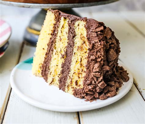 15 Yellow Cake With Chocolate Icing Anyone Can Make Easy Recipes To