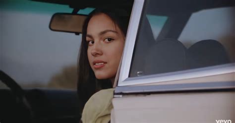 Olivia rodrigo's drivers license debuted at number 1 on the hot 100. Olivia Rodrigo's "Drivers License" Debuts As Biggest Song ...