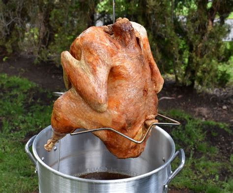 Deep Fried Turkey 4 Steps With Pictures Instructables