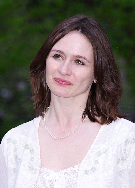 Pictures Of Beautiful Women British Actress Emily Mortimer