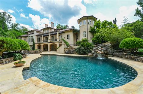 There are 661 townhomes for sale in atlanta today ranging from $150,000 to $3,250,000. Buckhead luxury homes | For sale | Supreme Auctions ...