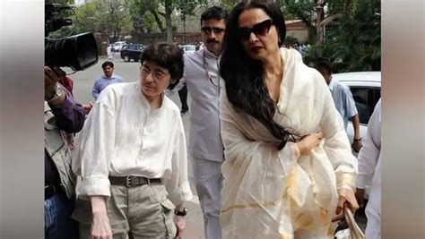 Rekha S Relationship With Her Secretary Cum Soul Sister Farzana Here S The Truth