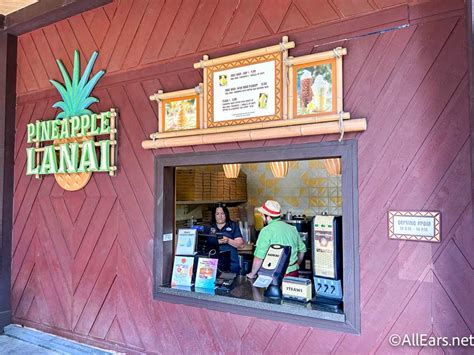 2023 Wdw Disneys Polynesian Village Resort Pineapple Lanai Mothers Day