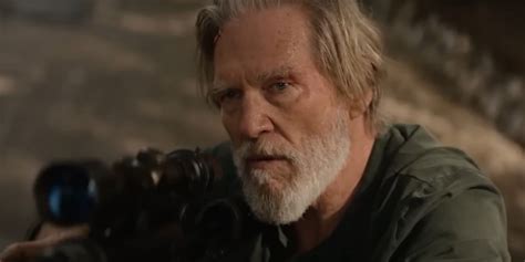 The Old Man Trailer Jeff Bridges Aging Assasin Is On The Run With Dogs