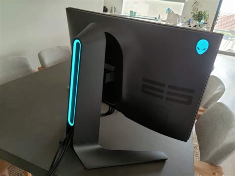 Review Alienware Aw2521h Gaming Monitor Eftm