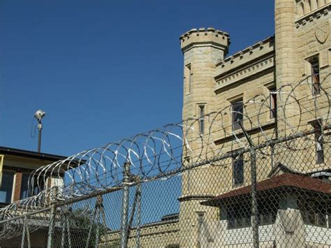 Carandiru Prison Carandiru Penitentiary Prison History And Facts