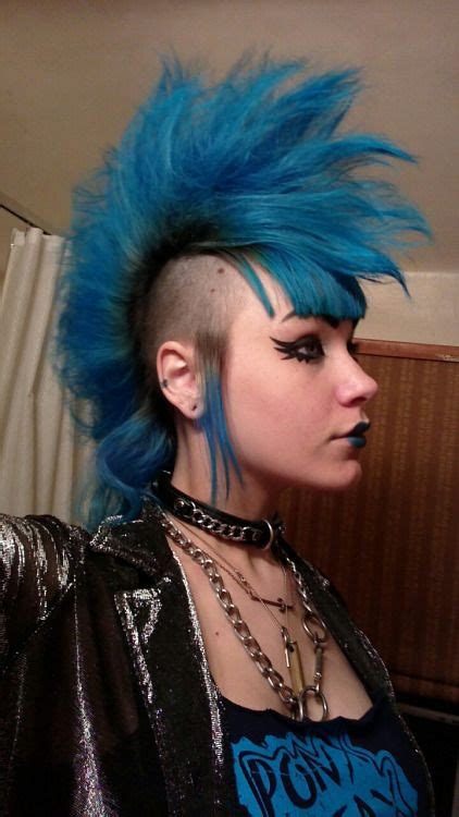Gorgeous Deathhawk Punk Hair Hair Styles Punk Girl