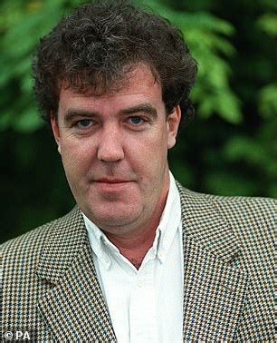 The nation's favourite motoring journalist, jeremy clarkson, writes a column in the sunday times news review, as well as his weekly car reviews in the paper. Jeremy Clarkson feared for his life when a US gangster 'held a machine gun to his head ...