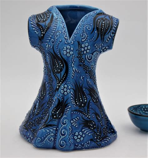 Hand Crafted Turkish Ceramic 22cm Kaftan In Turquoise Design Nirvana