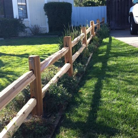 30 Fence Options For Yard