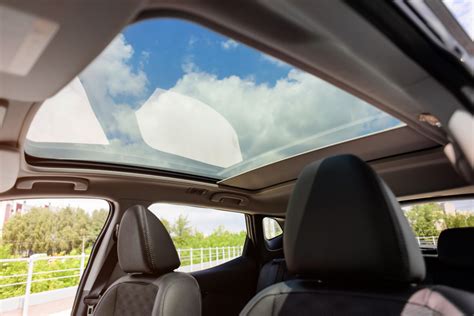 We Can Come To You For Auto Roof Glass Installation And Repair Service In