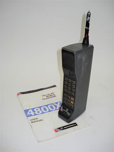 A Classic First Generation Motorola 8500x ‘brick Mobile Cell Phone