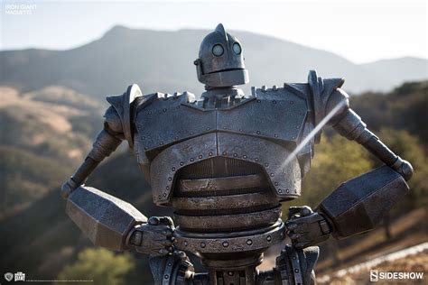 Iron Giant Maquette Details And Photos From Sideshow The Toyark