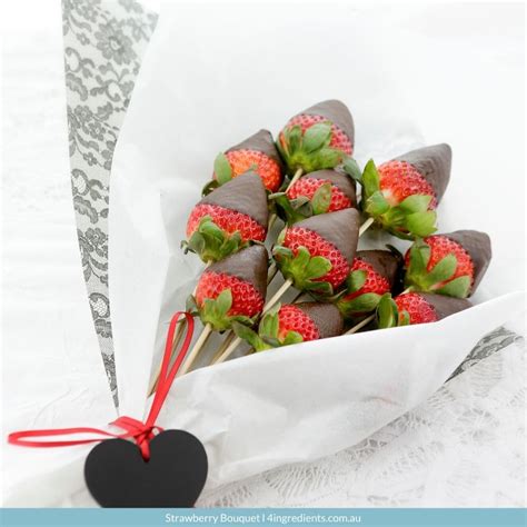 Strawberry Bouquet 4 Ingredients Recipe In 2021 Strawberry